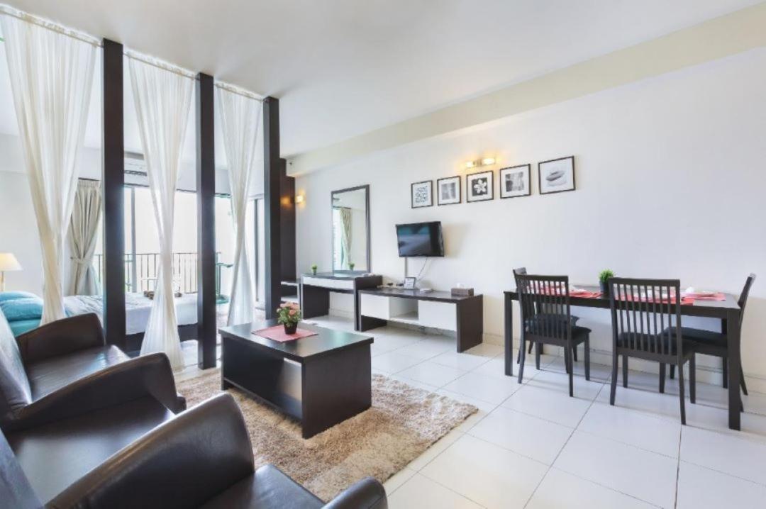 Bayu Marina Residence 3 Mins Away Mid Valley Southkey Johor Bahru Exterior foto