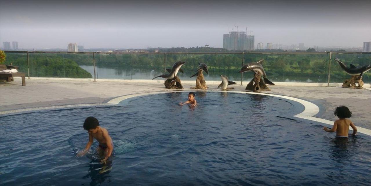 Bayu Marina Residence 3 Mins Away Mid Valley Southkey Johor Bahru Exterior foto